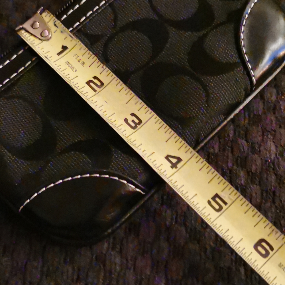 π Wristlets Coin Purse - Picture 7 of 7